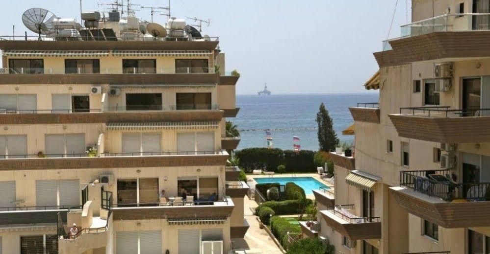 River Beach Apartments Limassol Eksteriør billede